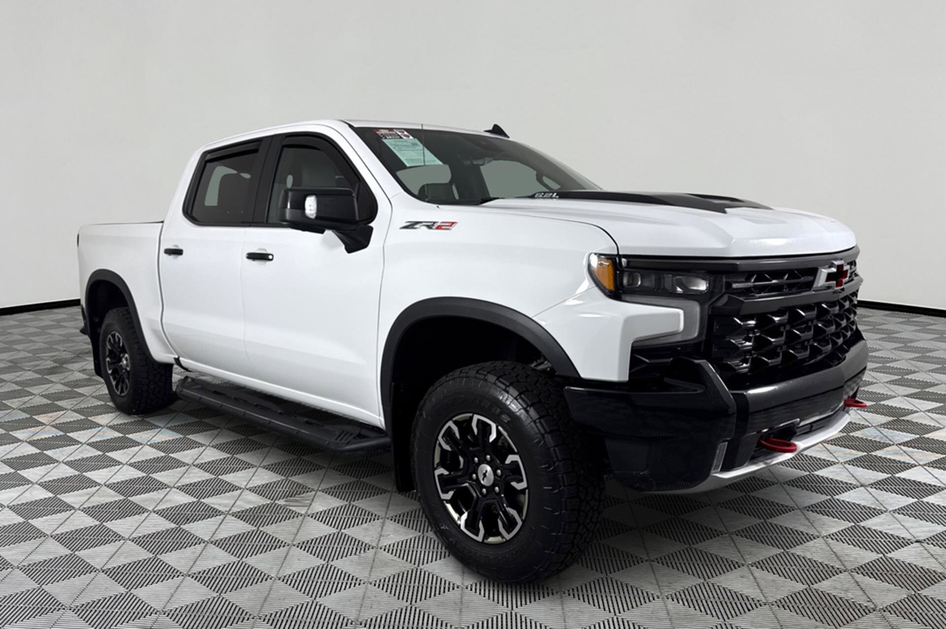 2023 Chevrolet Silverado 1500 ZR2 photo 3