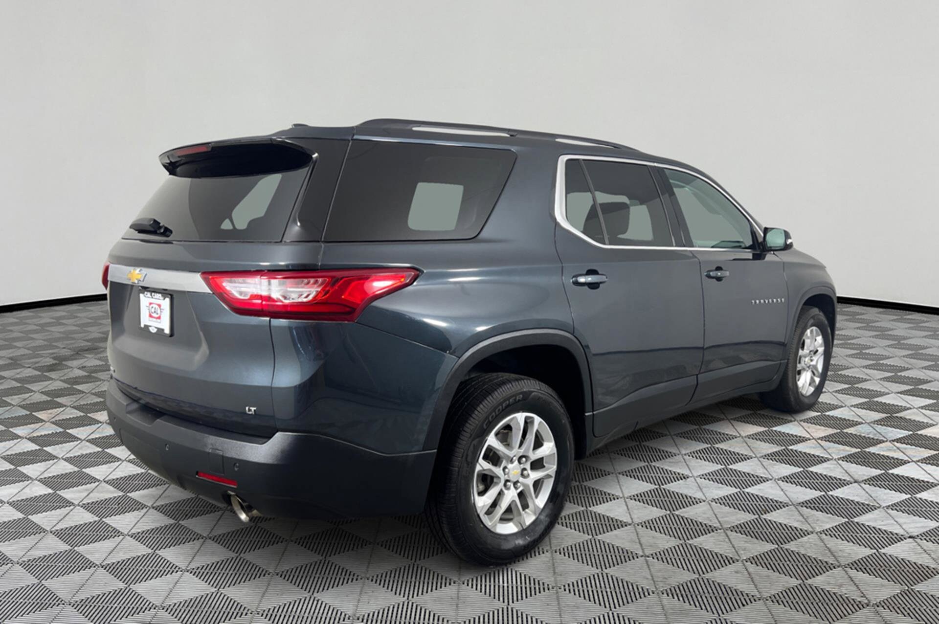 2020 Chevrolet Traverse Leather photo 4