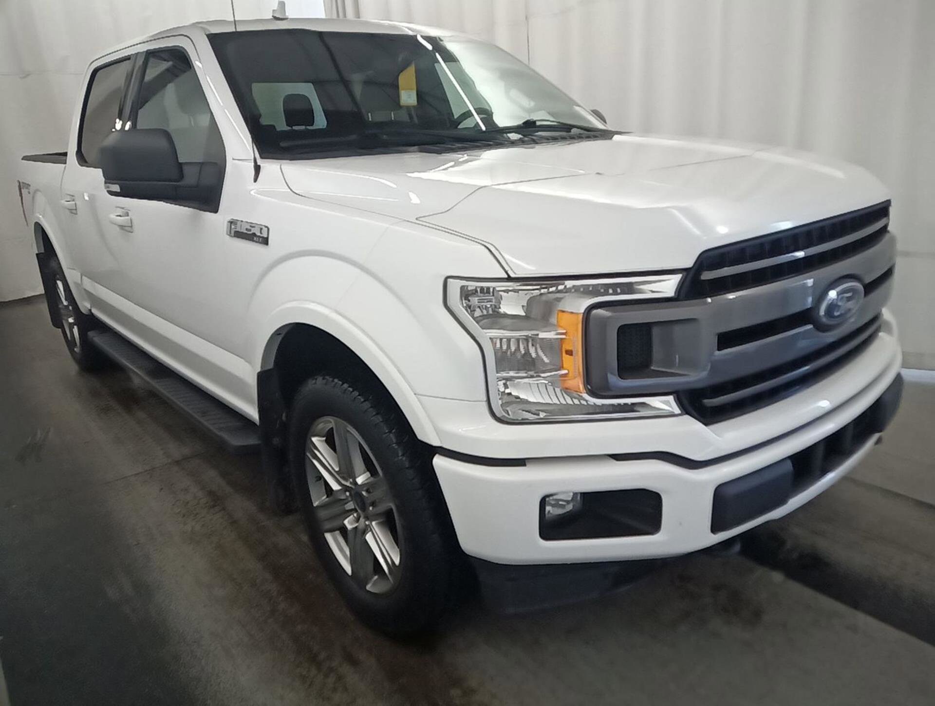 2018 Ford F-150 XLT photo 2