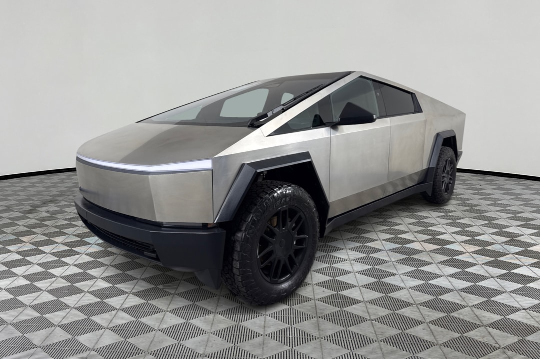 2025 Tesla Cybertruck All-Wheel Drive's photo