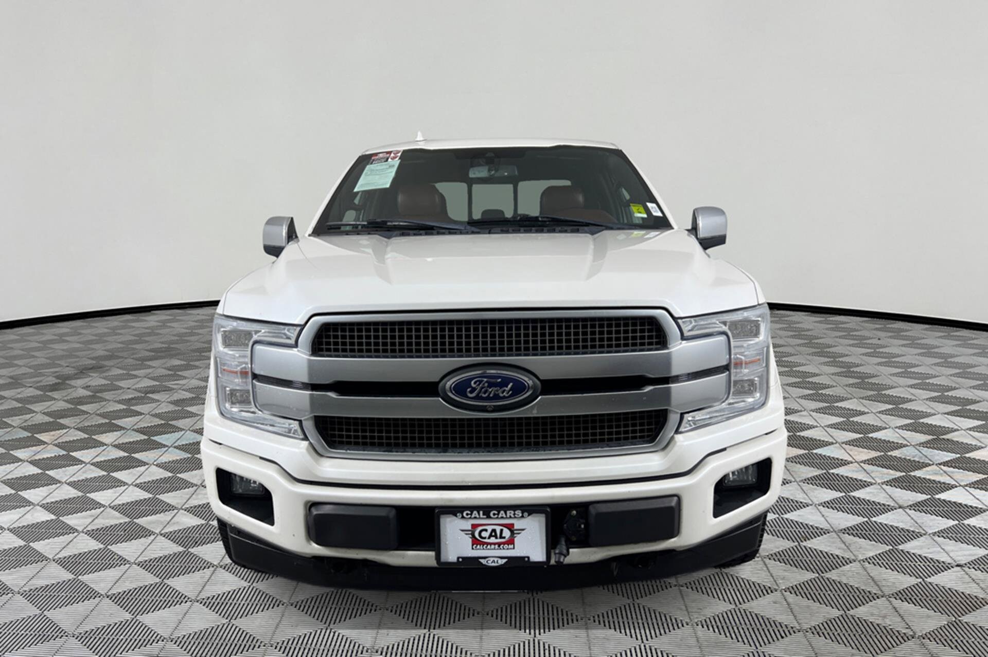 2018 Ford F-150 photo 2