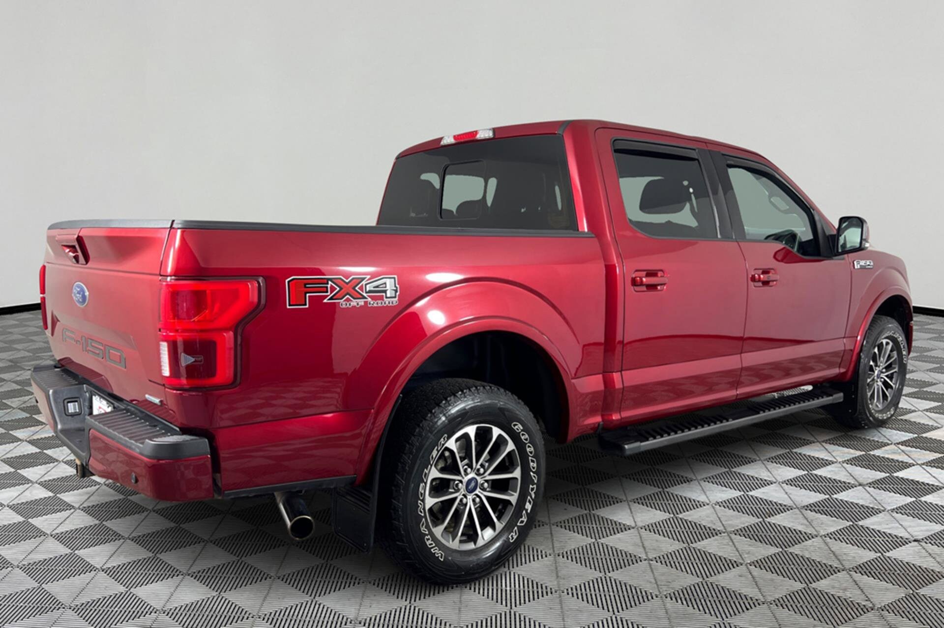 2018 Ford F-150 Lariat photo 4
