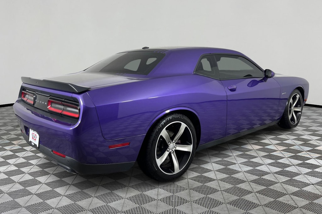 Used 2016 Dodge Challenger R/T Coupe