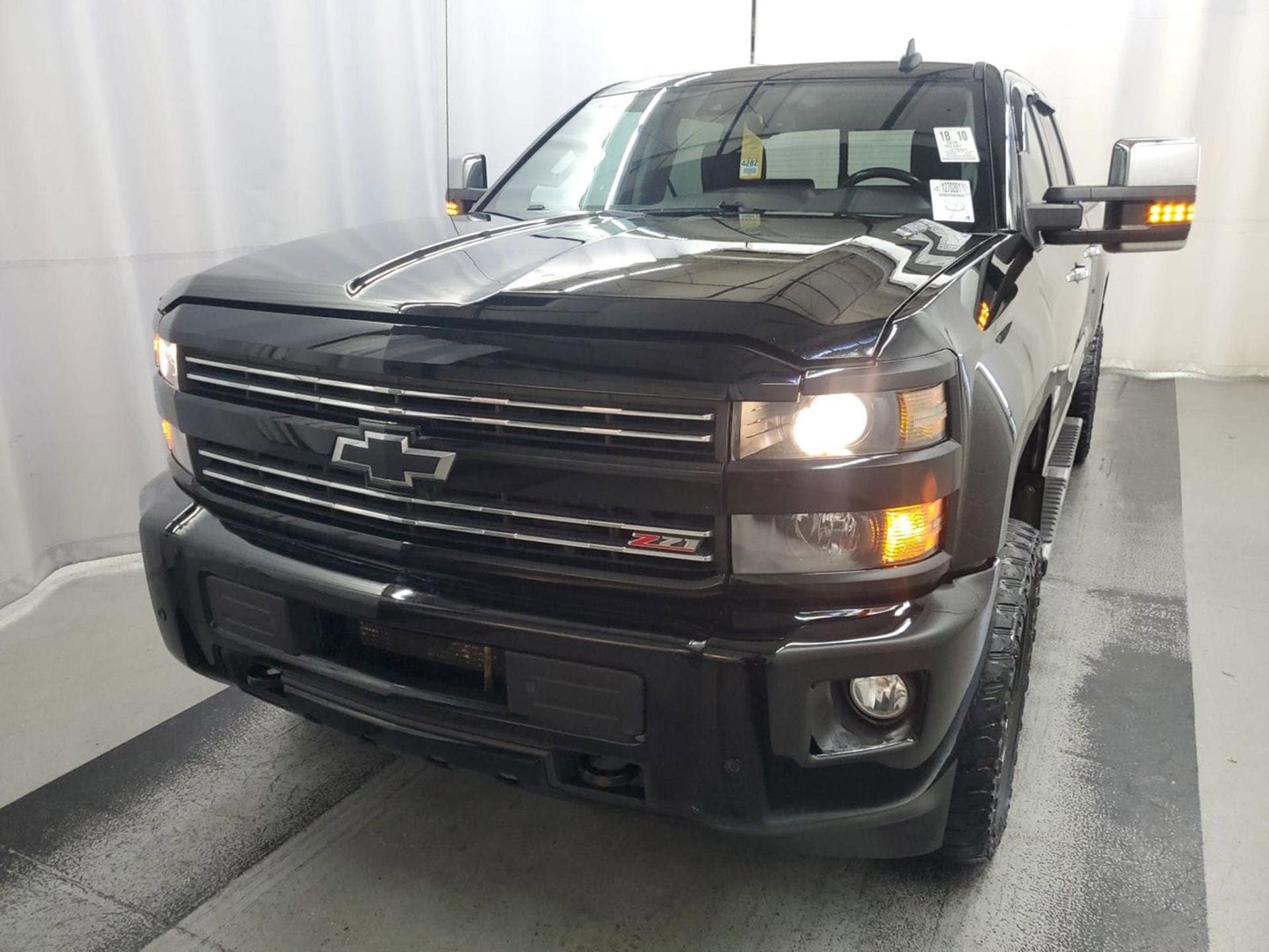 2016 Chevrolet Silverado 3500HD LTZ's photo