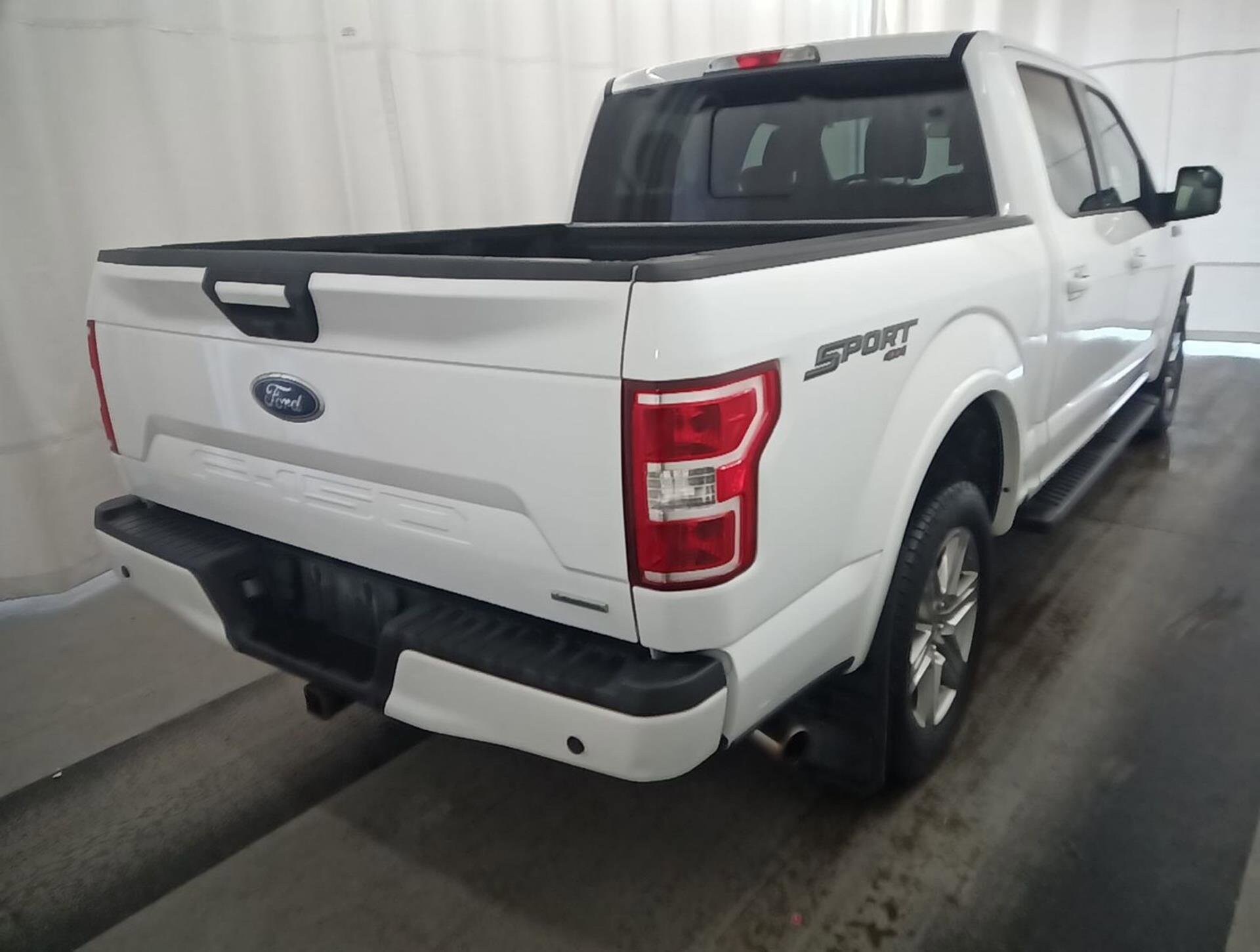 2018 Ford F-150 XLT photo 3