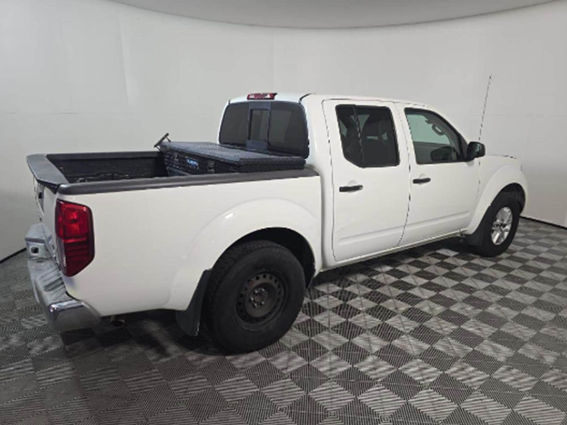 2018 Nissan Frontier SV photo 4