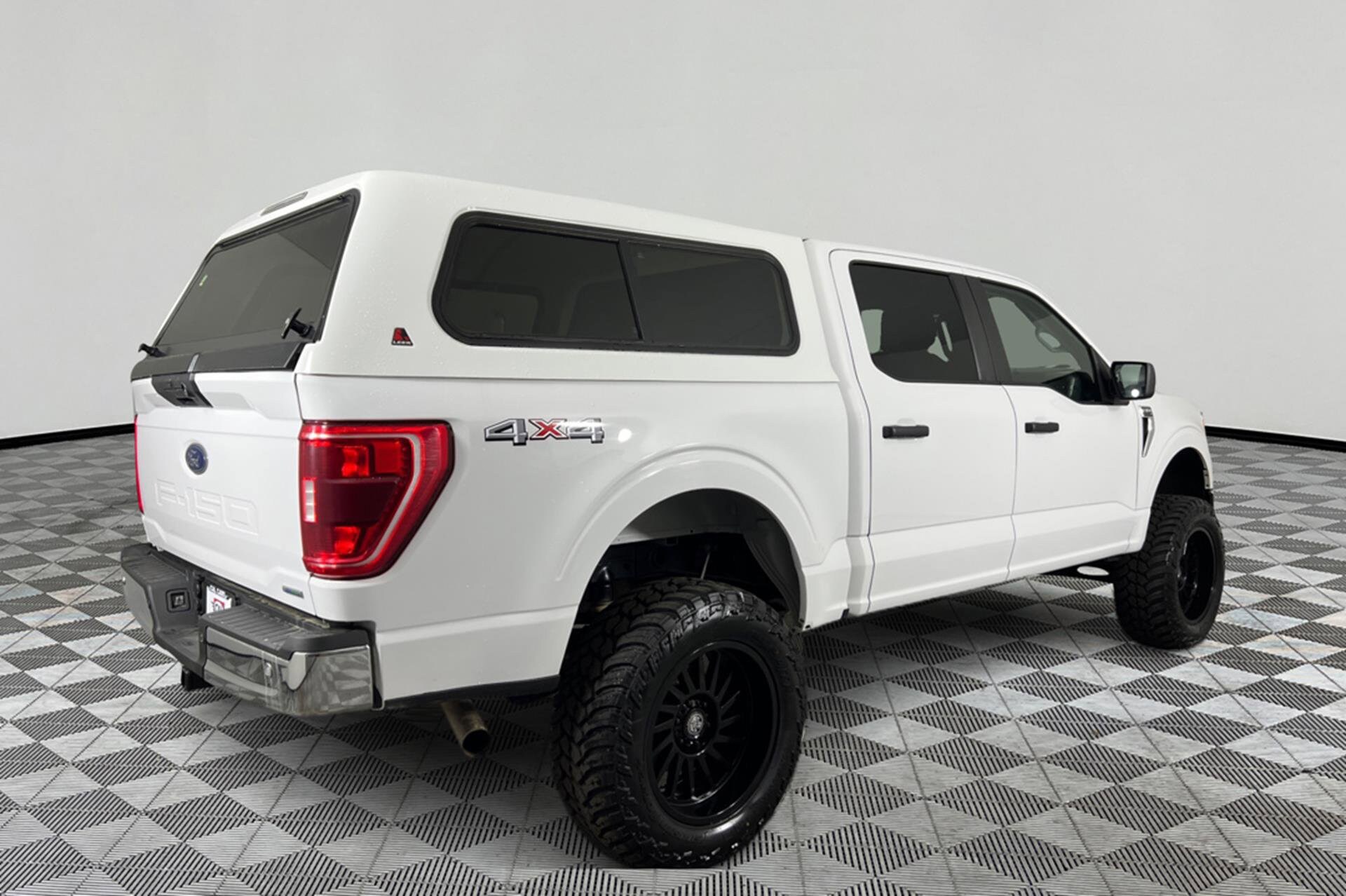 2021 Ford F-150 XLT photo 4