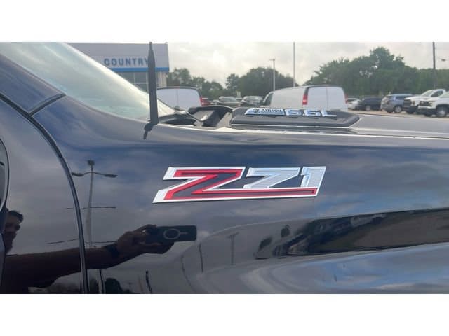 2025 Chevrolet Silverado 2500HD LTZ - Photo 14