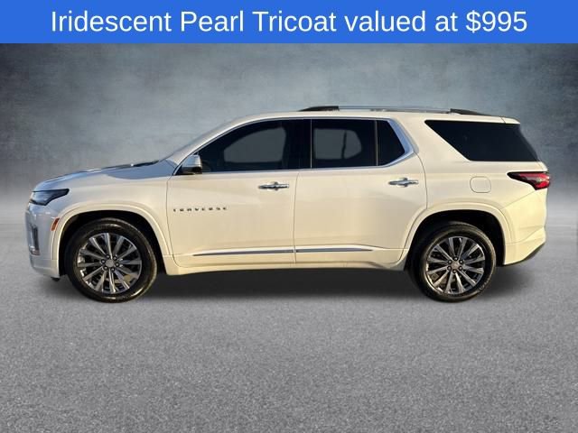 2023 Chevrolet Traverse Premier photo 2