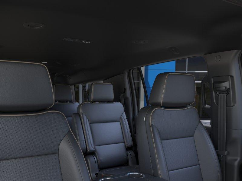 2025 Chevrolet Suburban Premier - Photo 24