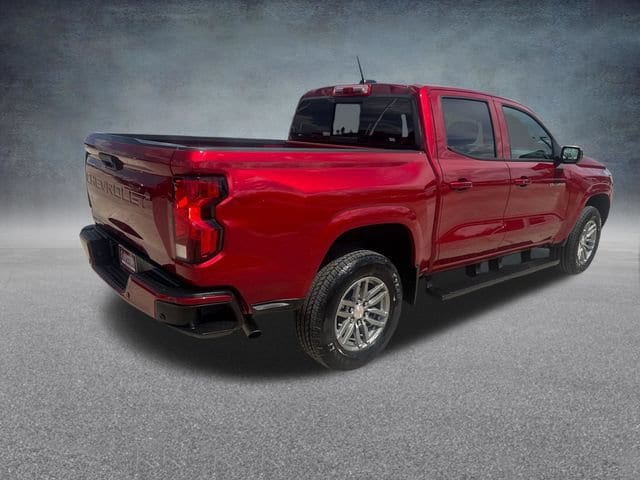 2025 Chevrolet Colorado LT - Photo 6