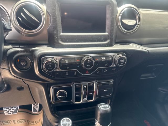 2019 Jeep Wrangler Unlimited Sahara - Photo 18