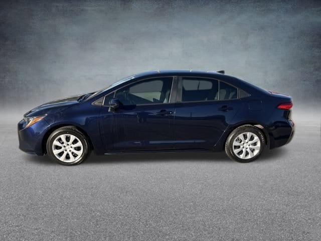 Used 2022 Toyota Corolla LE with VIN 5YFEPMAE8NP375764 for sale in Caldwell, TX