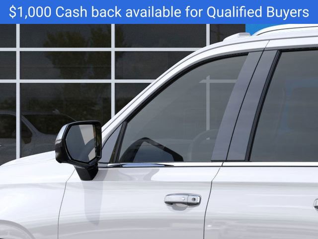 2025 Chevrolet Suburban Premier - Photo 13