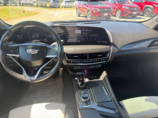 2025 Cadillac CT5 Sport - Photo 14
