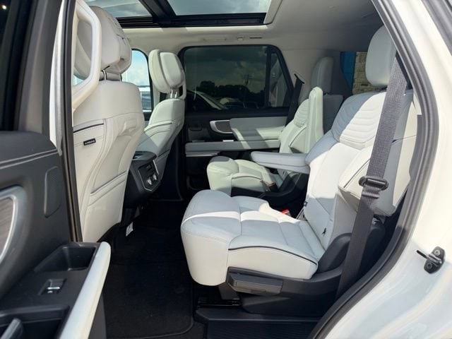 2026 Ford Expedition Platinum - Photo 37
