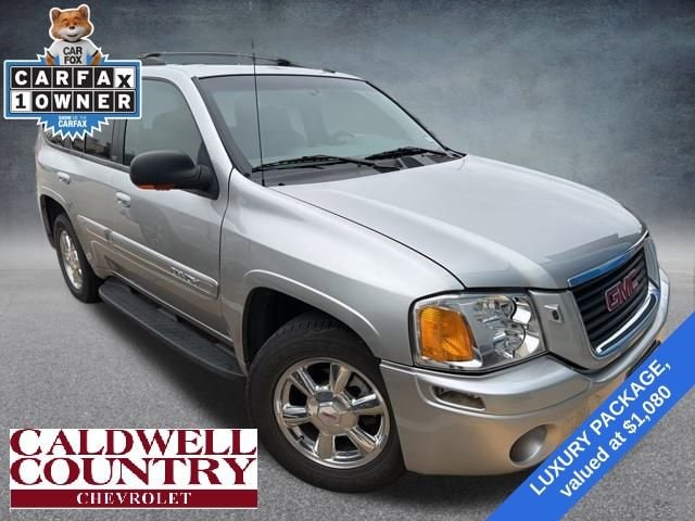 2005 GMC Envoy SLT's photo