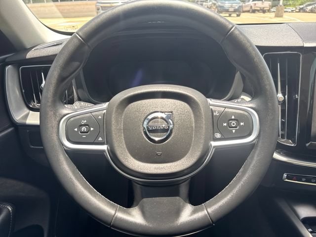2025 Volvo XC60 Core - Photo 14