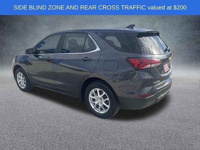 2023 Chevrolet Equinox LT photo 3