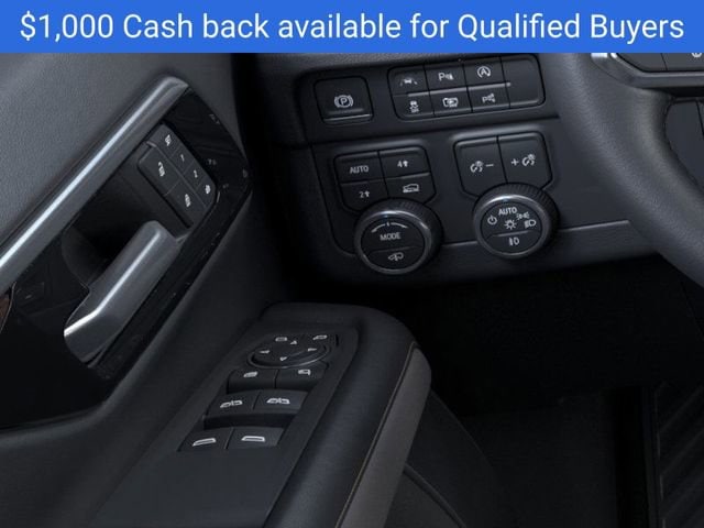 2025 Chevrolet Suburban Premier - Photo 23