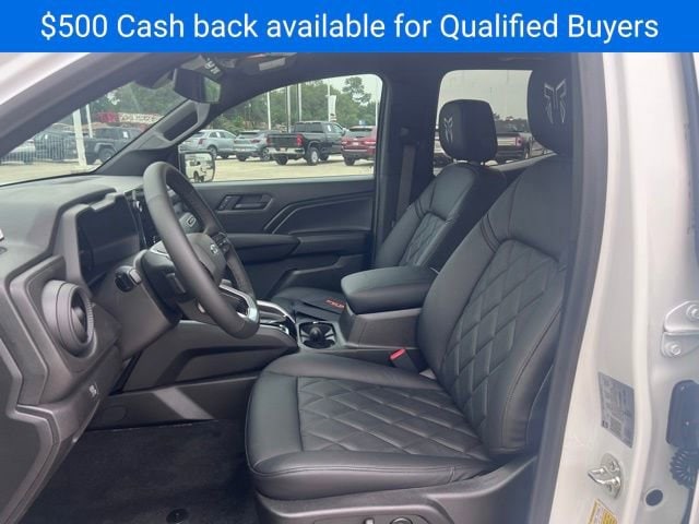 2026 Chevrolet Colorado Trail Boss - Photo 12