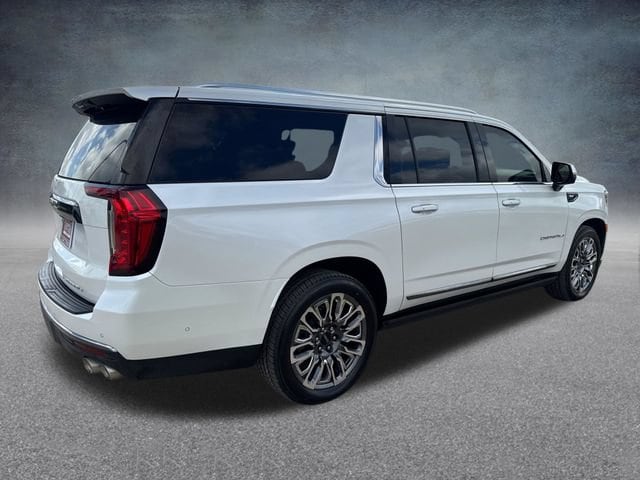 2023 GMC Yukon XL Denali Ultimate - Photo 8
