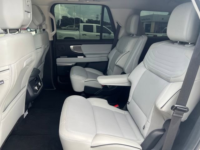 2026 Ford Expedition Platinum - Photo 25