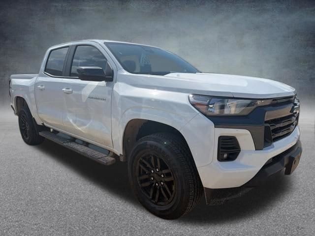 2024 Chevrolet Colorado LT - Photo 33