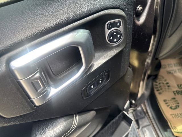 2019 Jeep Wrangler Unlimited Sahara - Photo 12