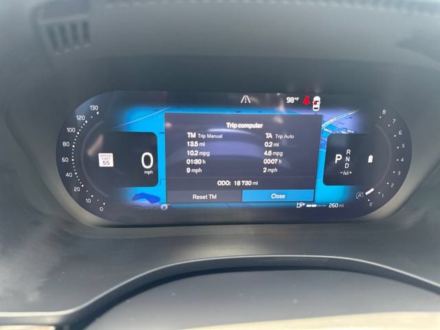 2025 Volvo XC60 Core - Photo 16