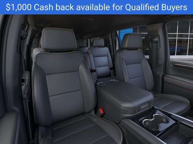 2025 Chevrolet Suburban Premier - Photo 17