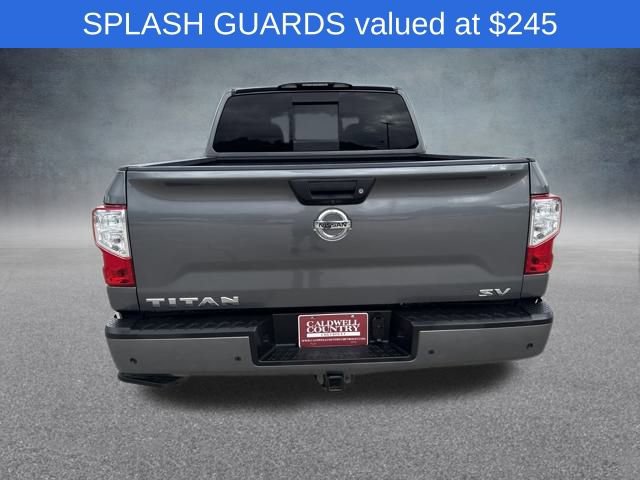 2021 Nissan Titan Crew Cab SV photo 4