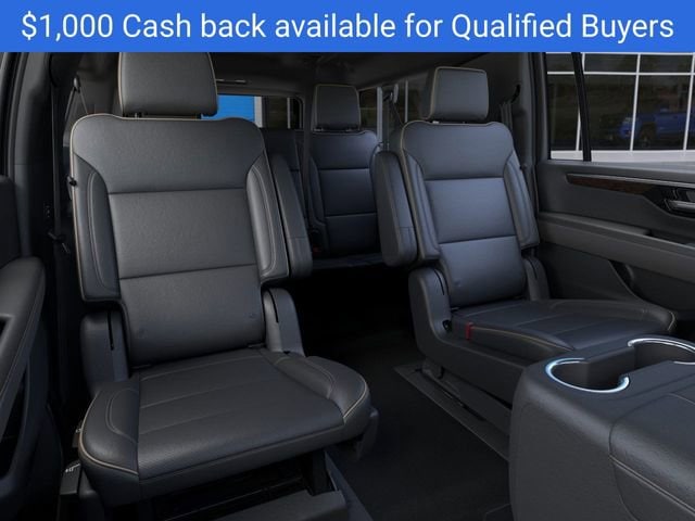 2025 Chevrolet Suburban Premier - Photo 18