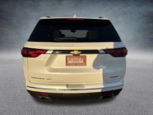 2023 Chevrolet Traverse Premier photo 4