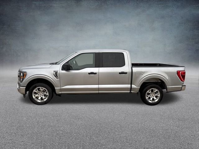 2023 Ford F-150 XLT photo 2