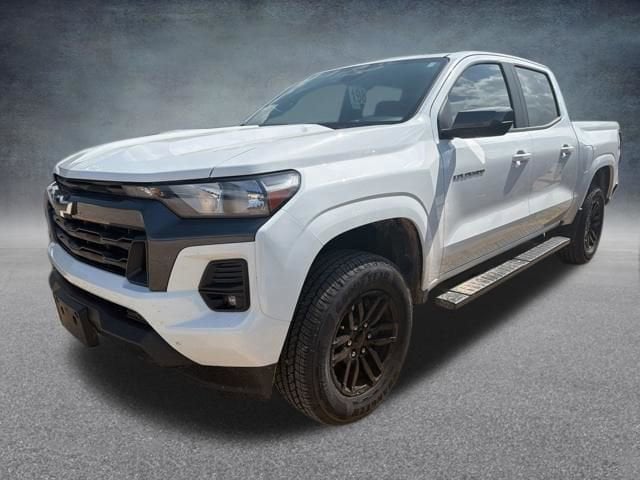 2024 Chevrolet Colorado LT - Photo 31