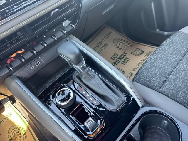 2024 Chevrolet Colorado ZR2 - Photo 29