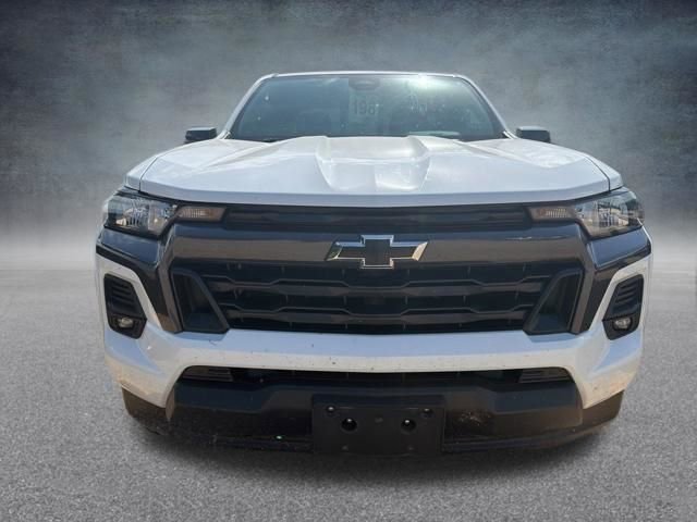 2024 Chevrolet Colorado LT - Photo 32