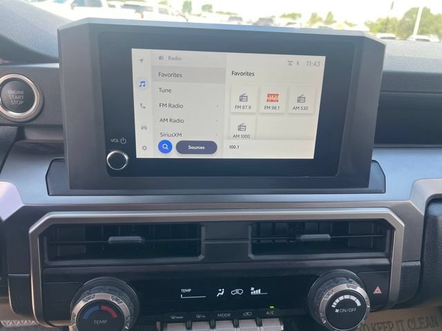 2025 Toyota 4Runner SR5 - Photo 17