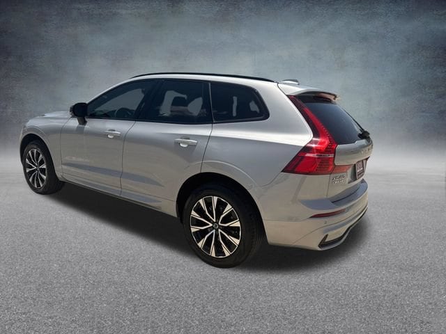 2025 Volvo XC60 Core - Photo 3