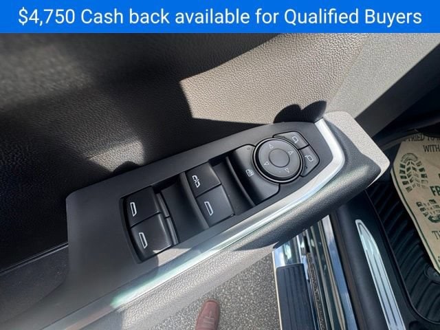 2026 Chevrolet Silverado 1500 LT - Photo 15