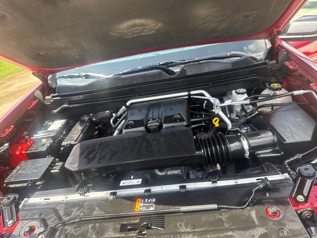 2025 Chevrolet Colorado LT - Photo 22
