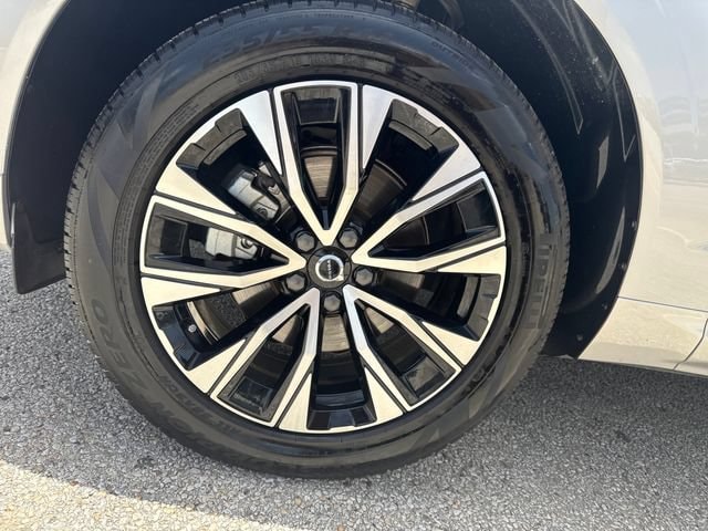 2025 Volvo XC60 Core - Photo 26