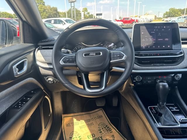 2025 Jeep Compass Latitude - Photo 14
