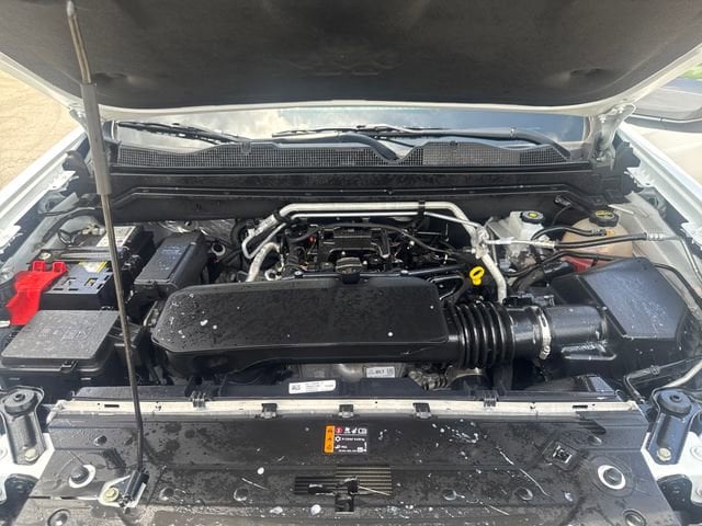 2024 Chevrolet Colorado LT - Photo 22