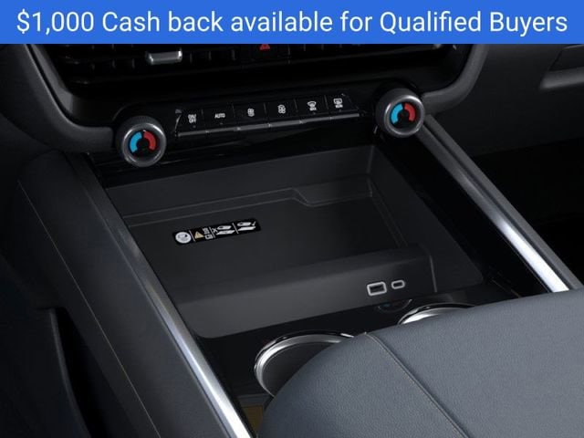 2025 Chevrolet Suburban Premier - Photo 24