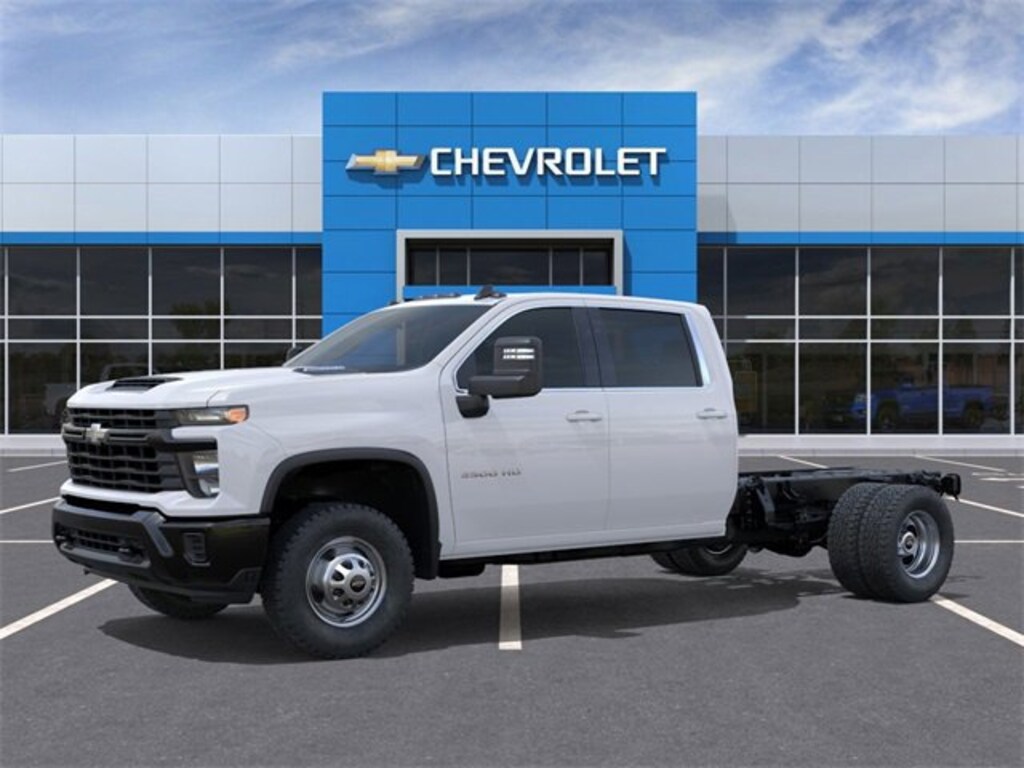 New 2025 Chevrolet Silverado 3500 HD Chassis Cab Work Truck Truck
