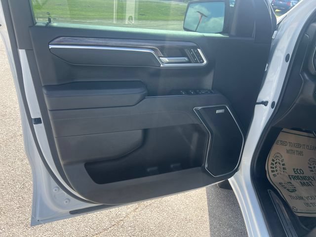 2025 Chevrolet Silverado 1500 LTZ - Photo 12