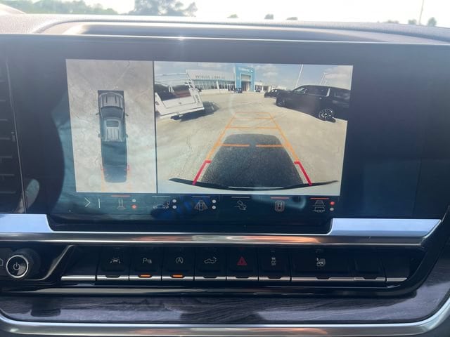 2025 Chevrolet Silverado 1500 LTZ - Photo 21