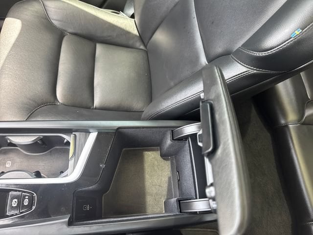 2025 Volvo XC60 Core - Photo 25